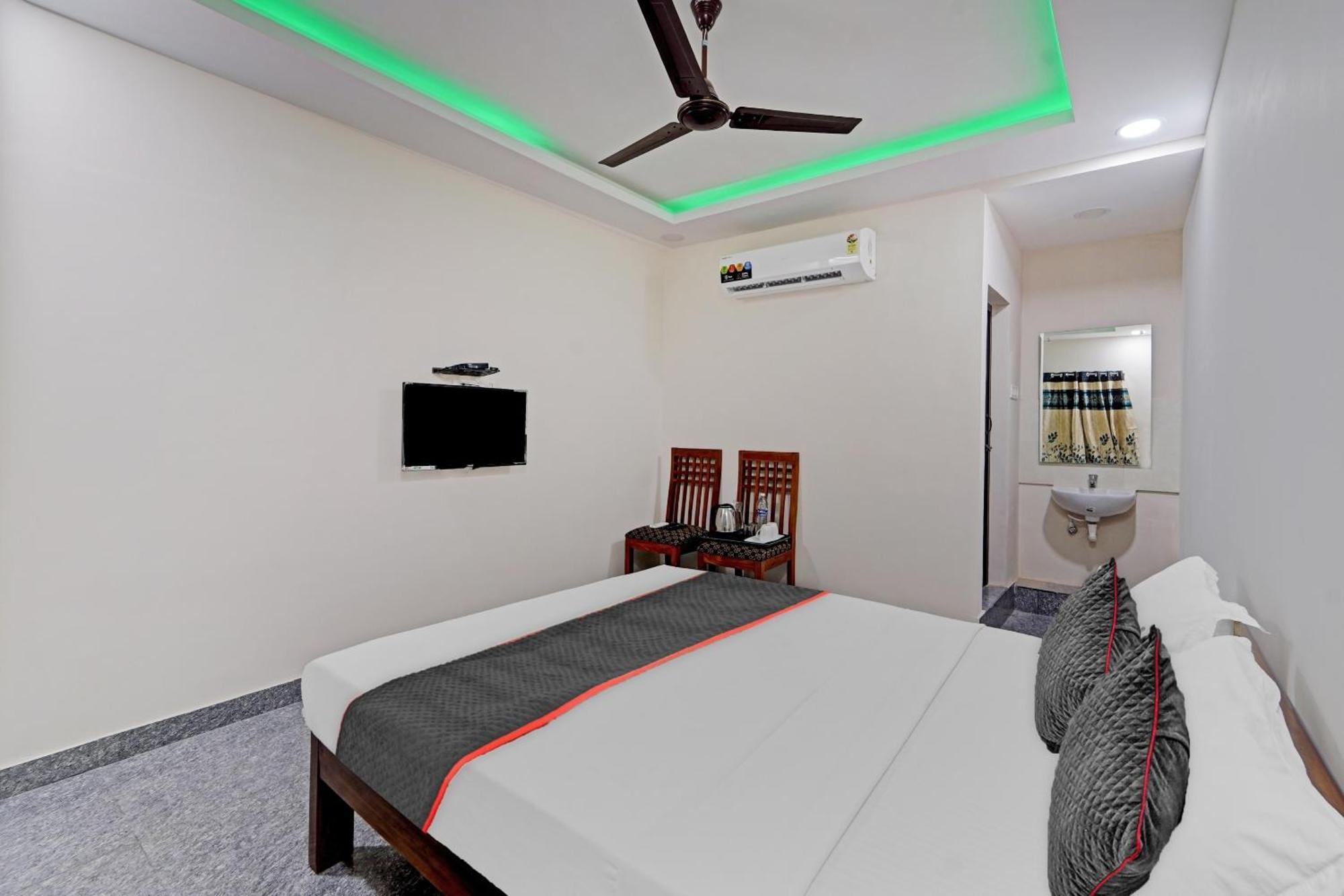 Super Townhouse 1096 Hotel Redfox Nungambakkam Near Apollo & Shankar Nethralaya Hospital 첸나이 외부 사진